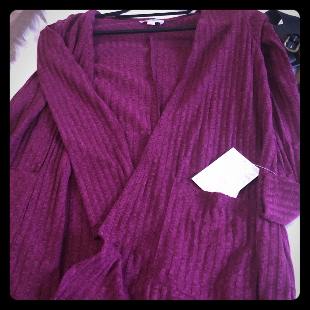 XS Sarah BNWT - Picture 3 of 7